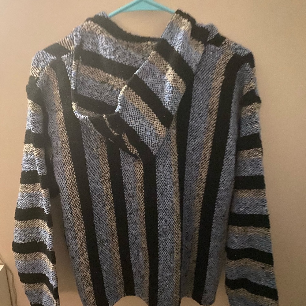 Pullover - Picture 2 of 2